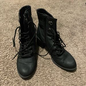 Women’s high heel boots size 8